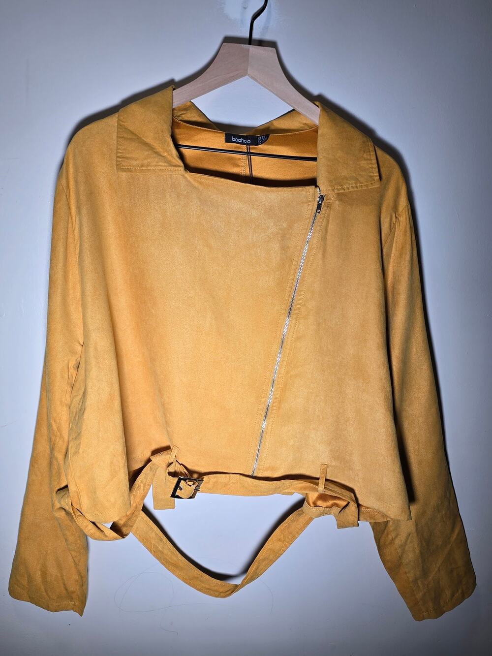Boohoo NWT Mustard Yellow Suedette Faux Suede Cropped Biker Jacket Plus 20